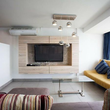Aparthotel Galare Thong Tower à Chiang Mai Extérieur photo