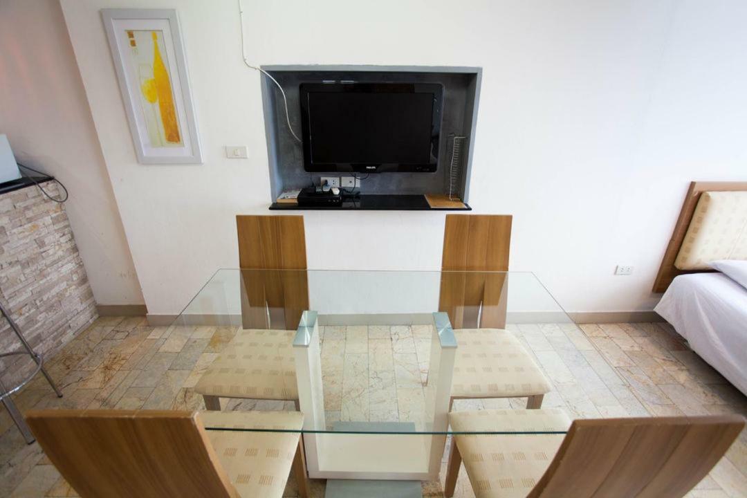 Aparthotel Galare Thong Tower à Chiang Mai Extérieur photo