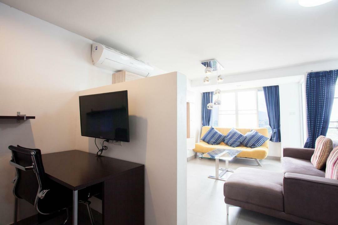 Aparthotel Galare Thong Tower à Chiang Mai Extérieur photo