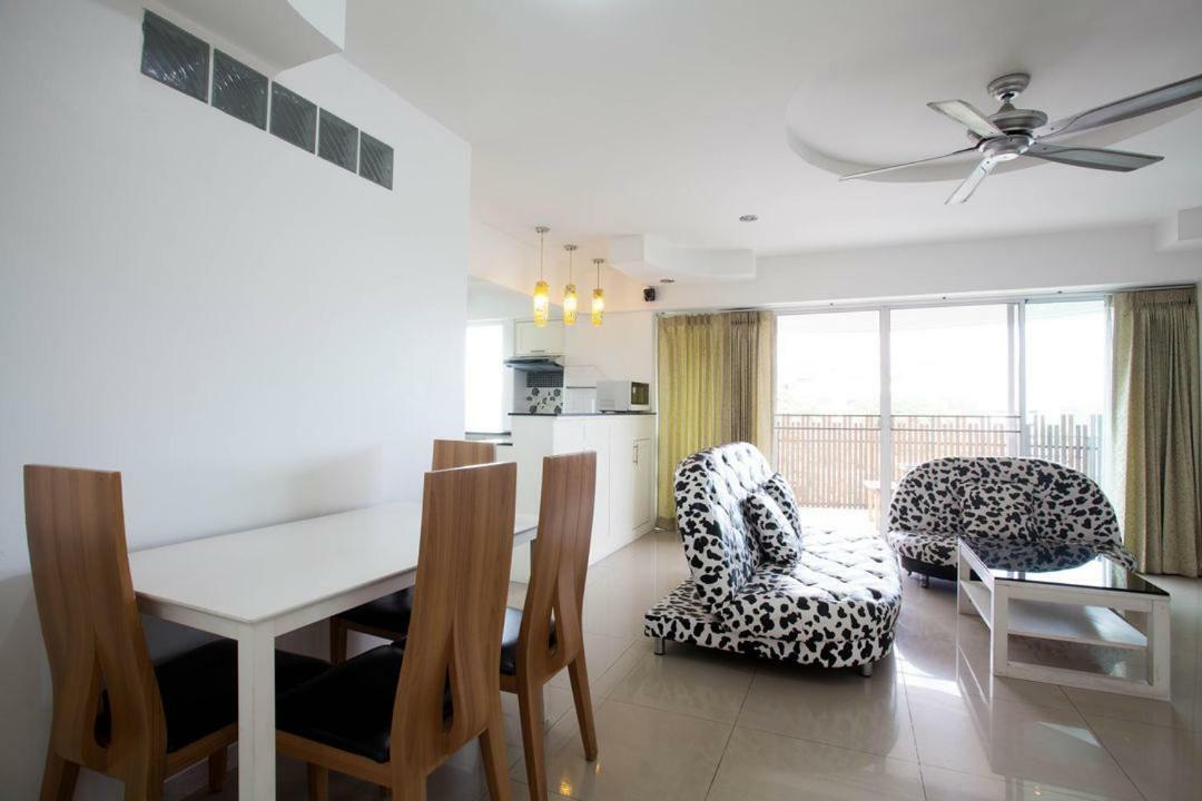 Aparthotel Galare Thong Tower à Chiang Mai Extérieur photo